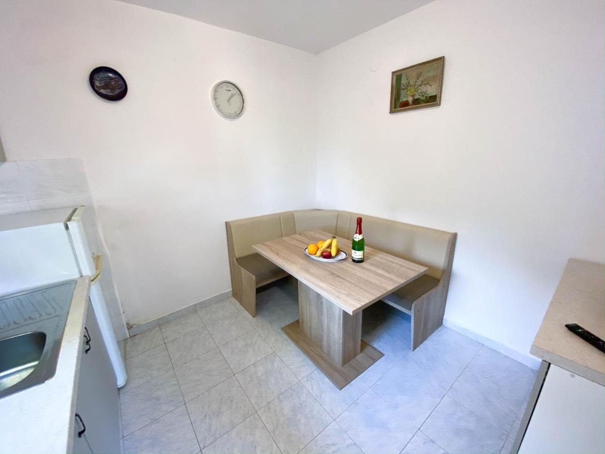 Seaview & Beachfront Apartments Jakov Donji Okrug  Kültér fotó
