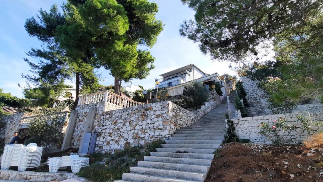 Seaview & Beachfront Apartments Jakov Donji Okrug  Kültér fotó